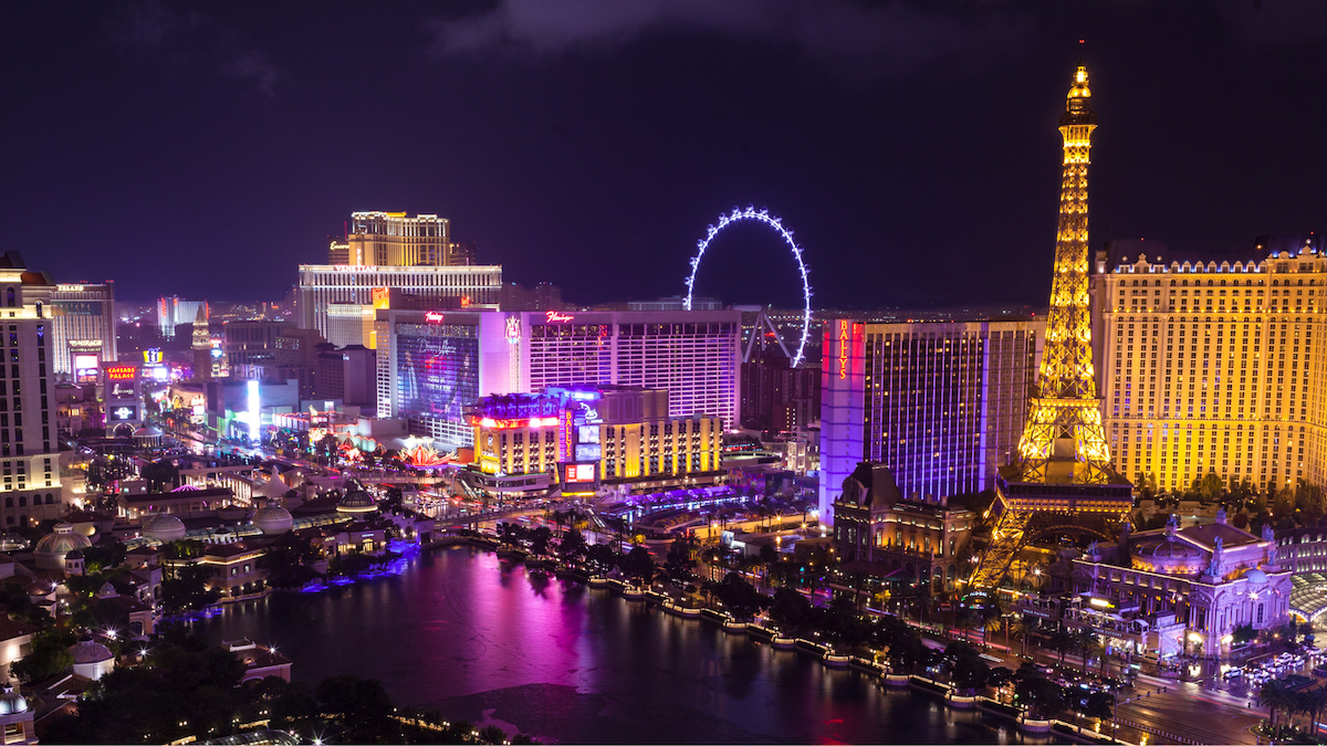 A Guide to Dating in Las Vegas, NV: Love Under Neon Lights